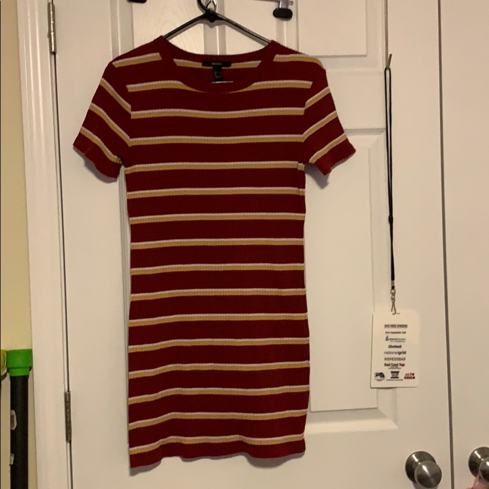 Red stripped body con dress